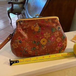 Clutch Patricia Nash new no tags